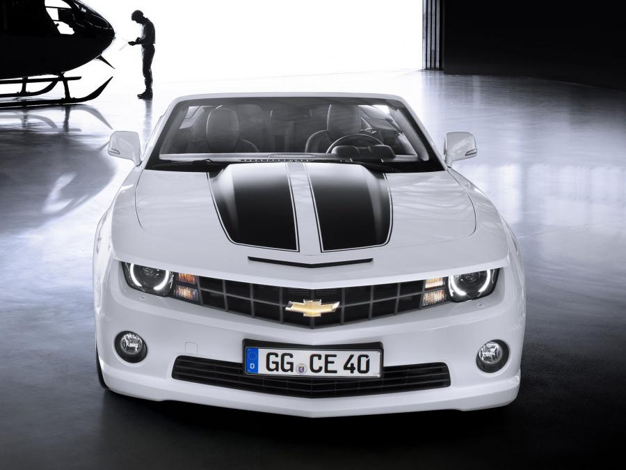  Chevrolet Camaro Convertible 2011 года  (EU) (фото 10 из 18)